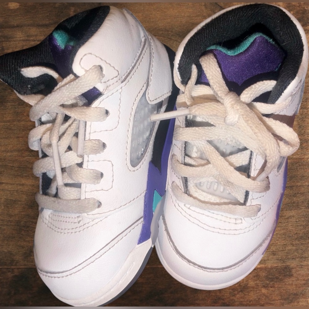 Jordan Kids White, Purple & Teal Sneakers